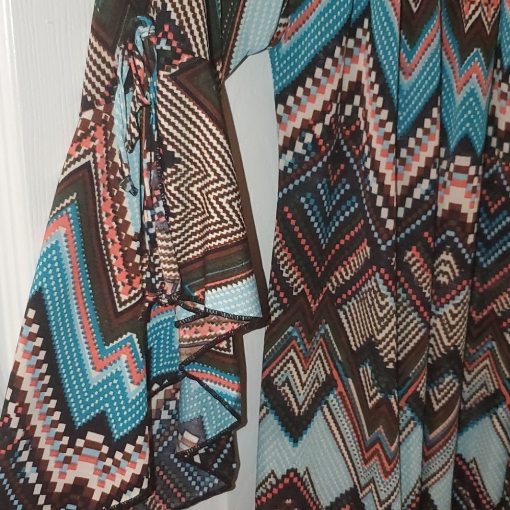 Colorful Tunic - Picture 2 of 3